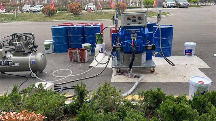 聚氨酯噴涂設備 聚氨酯噴涂設備