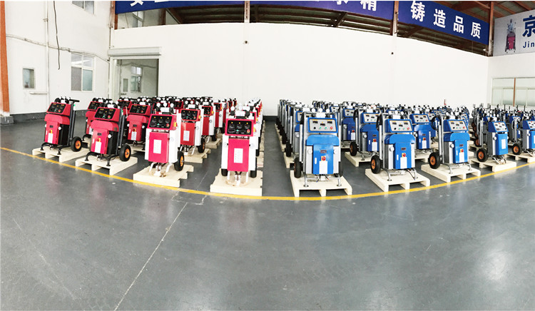 保溫噴涂設(shè)備_聚氨酯噴涂機